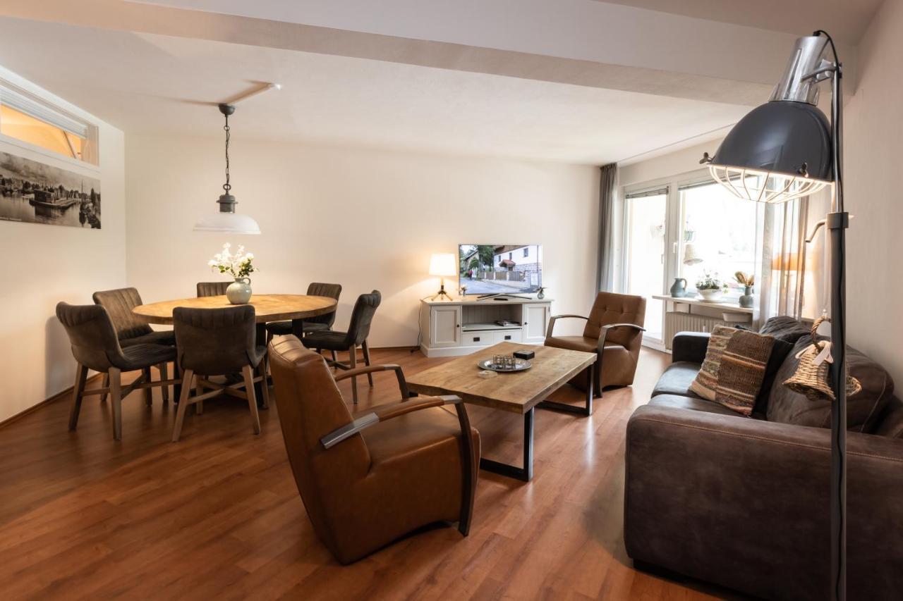 Spacious Corner Apartment In Aparthotel Kleinwalsertal Mittelberg Kültér fotó